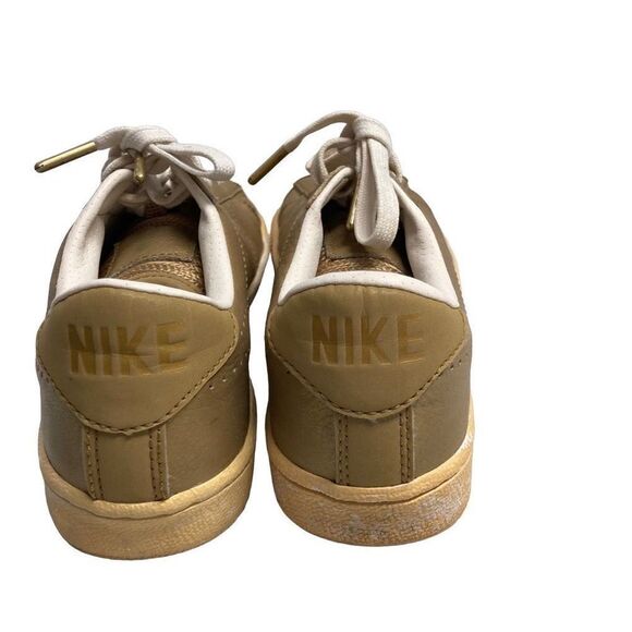 NIKE Youth Trainers Classic Premium QS-GS Leather Metallic Gold Shoes 872818-700 - Picture 2 of 12